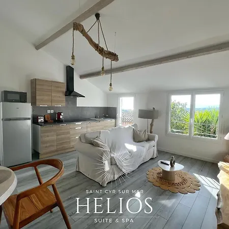 Jacuzzi Vue Sur Helios & Apartment *